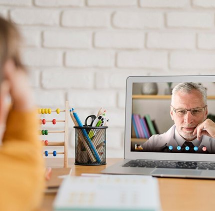 Structured process and clear steps for tutor onboarding